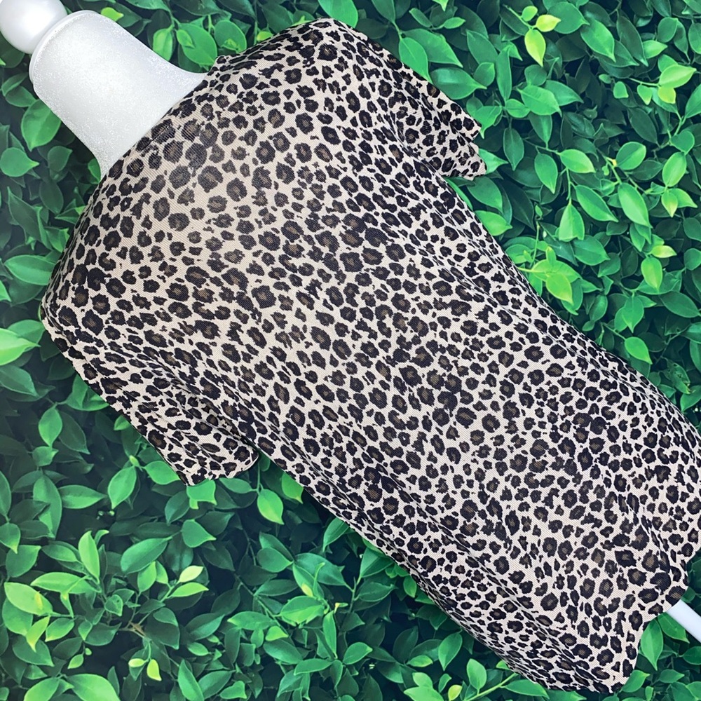 100% Silk Knit Leopard Print Short-Sleeve Blouse by August Silk · Size 1X - Picture 5 of 6